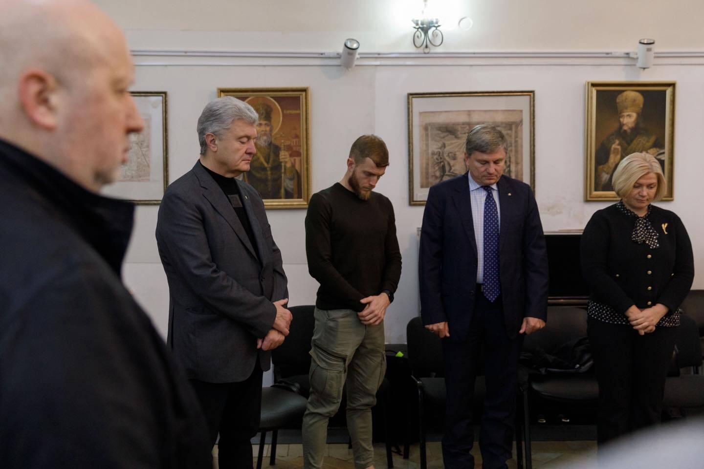 "Сорок днів без Андрія": у Києво-Могилянській Академії відбувся вечір памʼяті Парубія