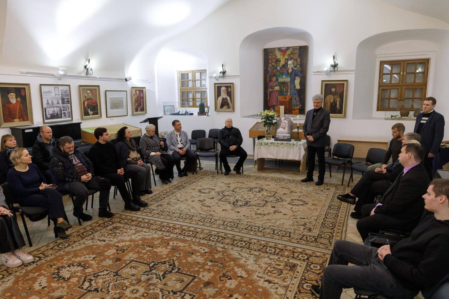 "Сорок днів без Андрія": у Києво-Могилянській Академії відбувся вечір памʼяті Парубія