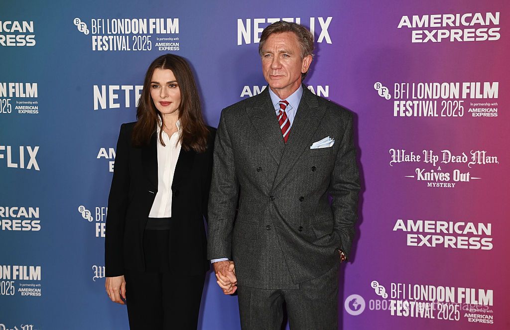 57-річний Деніел Крейг уперше за рік вийшов на червону доріжку з красунею-дружиною. Фото