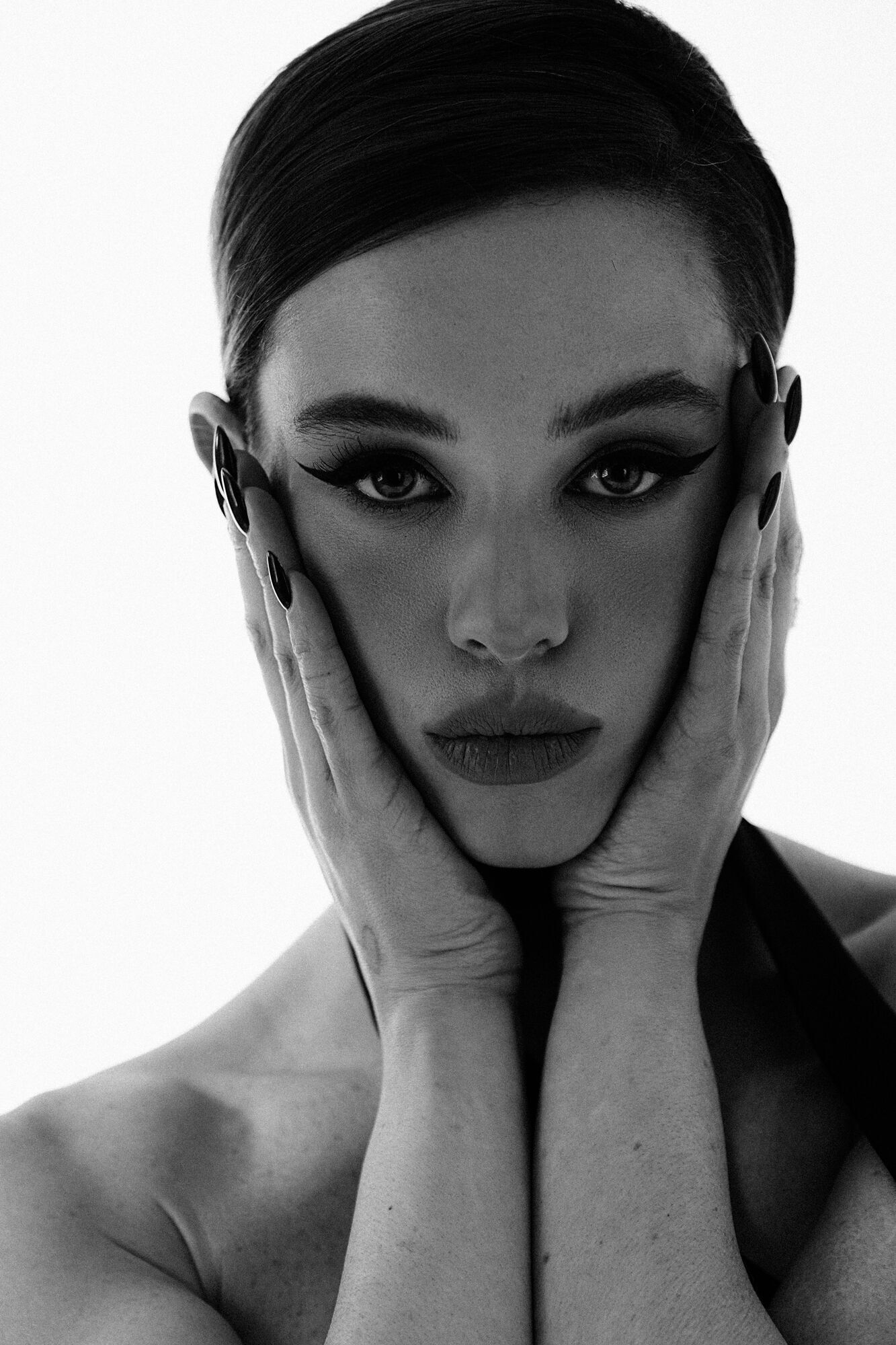 ШІ створив анімований образ Назарія Яремчука для перевидання легендарної платівки "Незрівнянний світ краси"