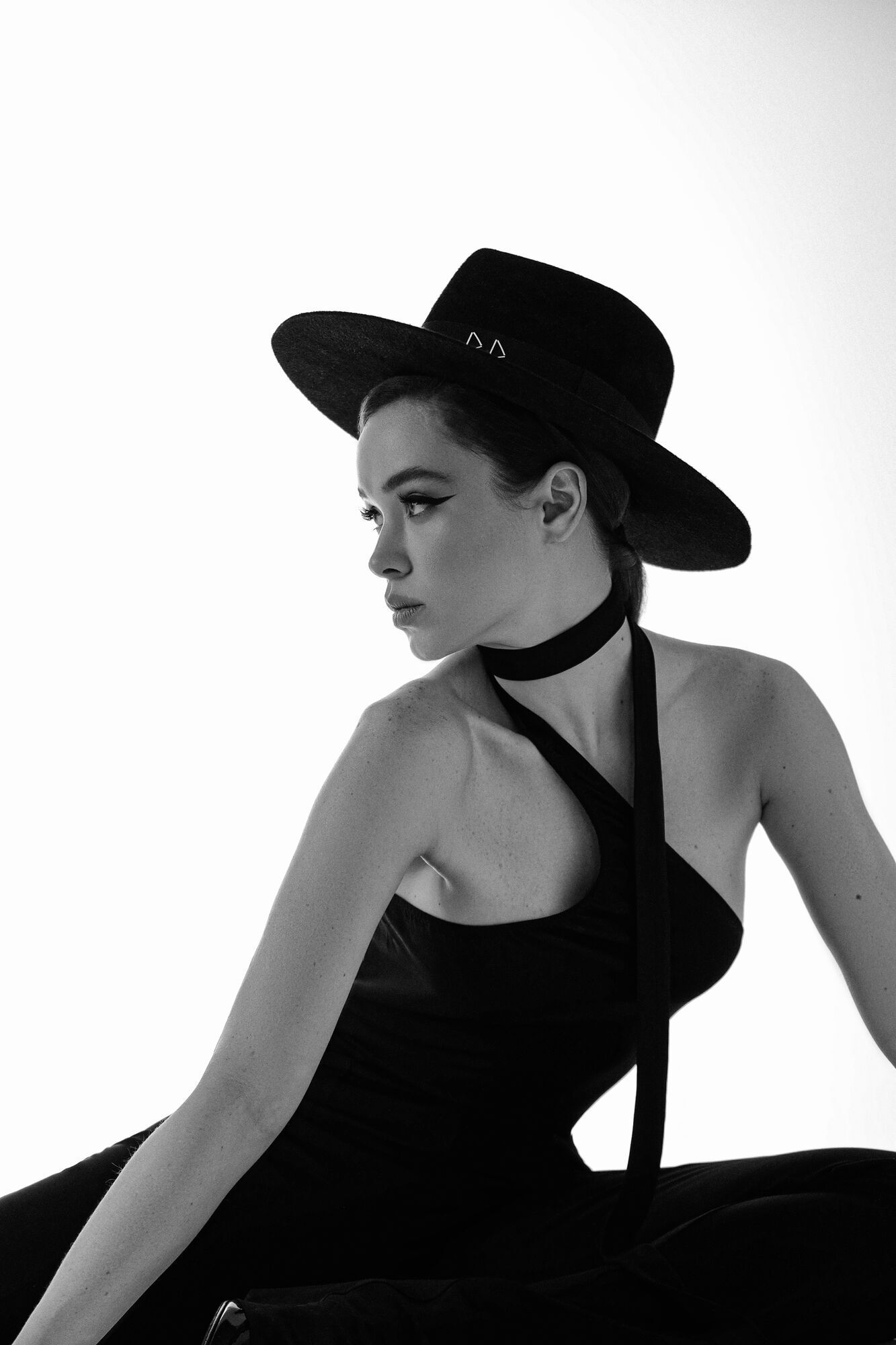 ШІ створив анімований образ Назарія Яремчука для перевидання легендарної платівки "Незрівнянний світ краси"