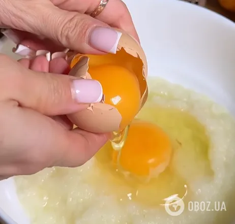 Самый простой универсальный кляр для мяса и рыбы: из чего приготовить