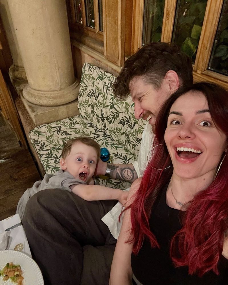 "Ну як я її залишу?" Сергій Середа – про кризу в стосунках з MamaRika, дачу на Балі, Галкіна в Україні та чотирьох нянь для сина