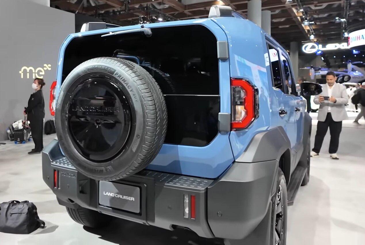 Toyota Land Cruiser FJ