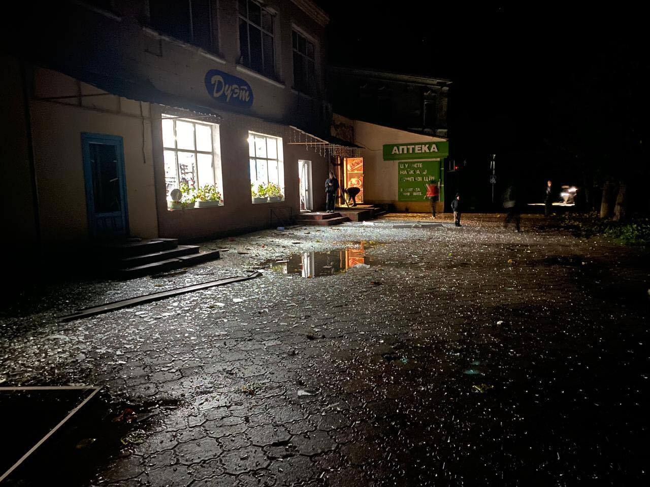 Войска РФ ударили по центральной площади Новгорода-Северского и Корюковке: фото с места