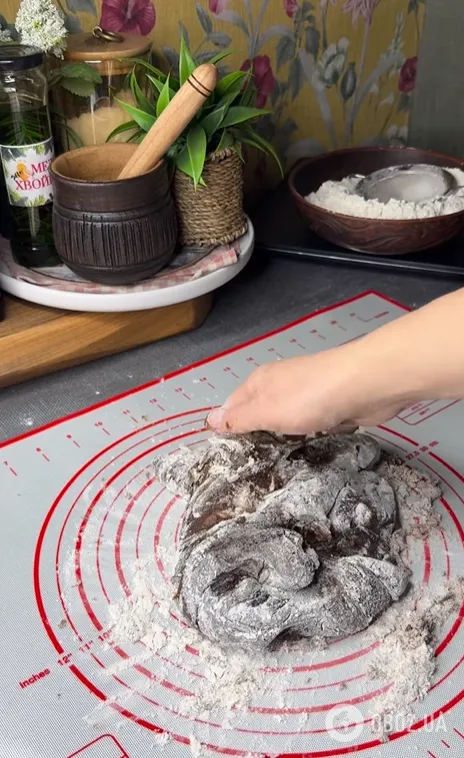 Как приготовить культовый торт "Спартак" на сковородке: самый простой рецепт