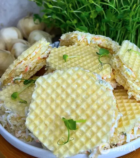 Оригінальна крабова закуска для новорічного столу: рецепт страви за 5 хвилин