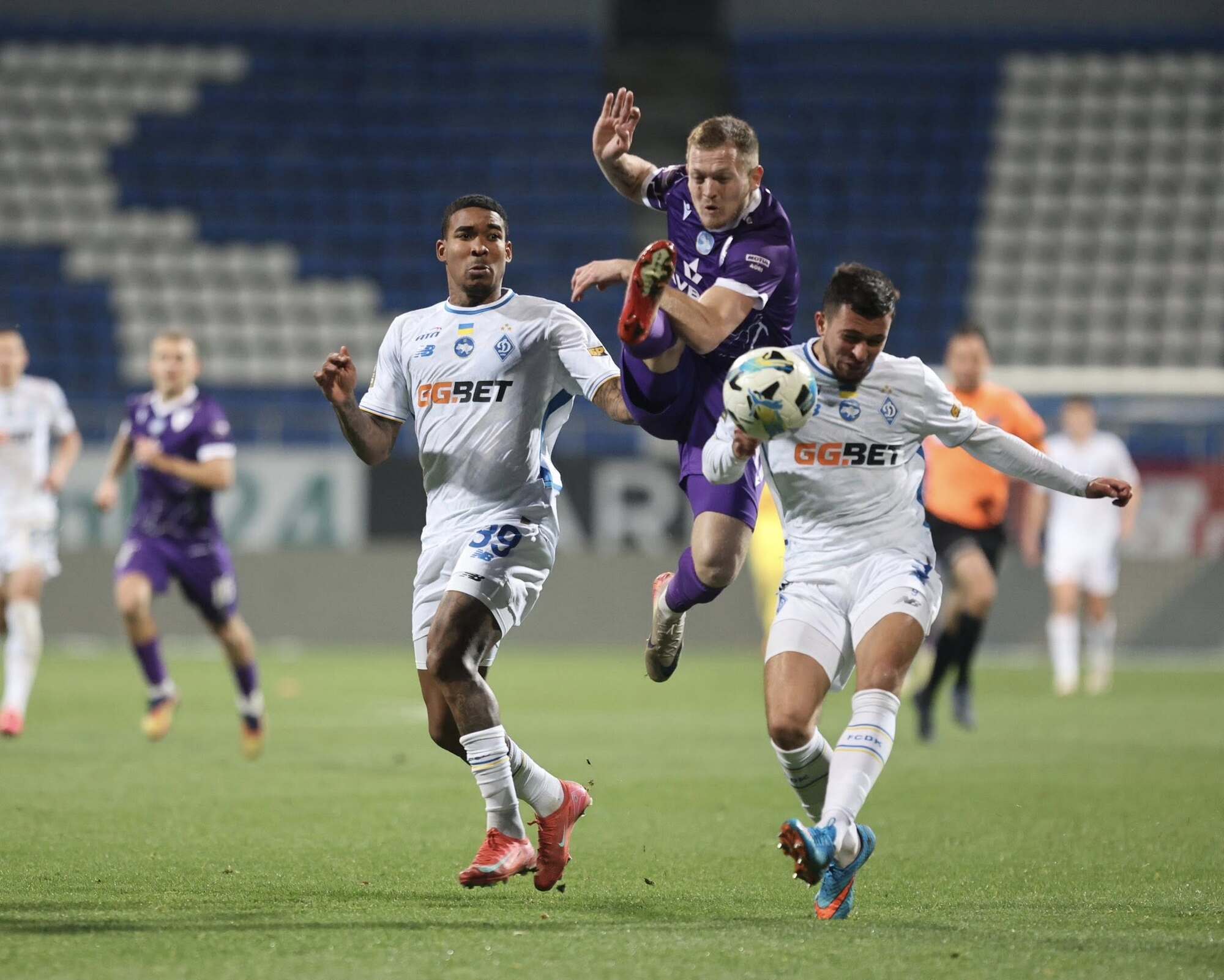 "Так оно и получилось": Шовковский обреченно прокомментировал поражение "Динамо" от ЛНЗ