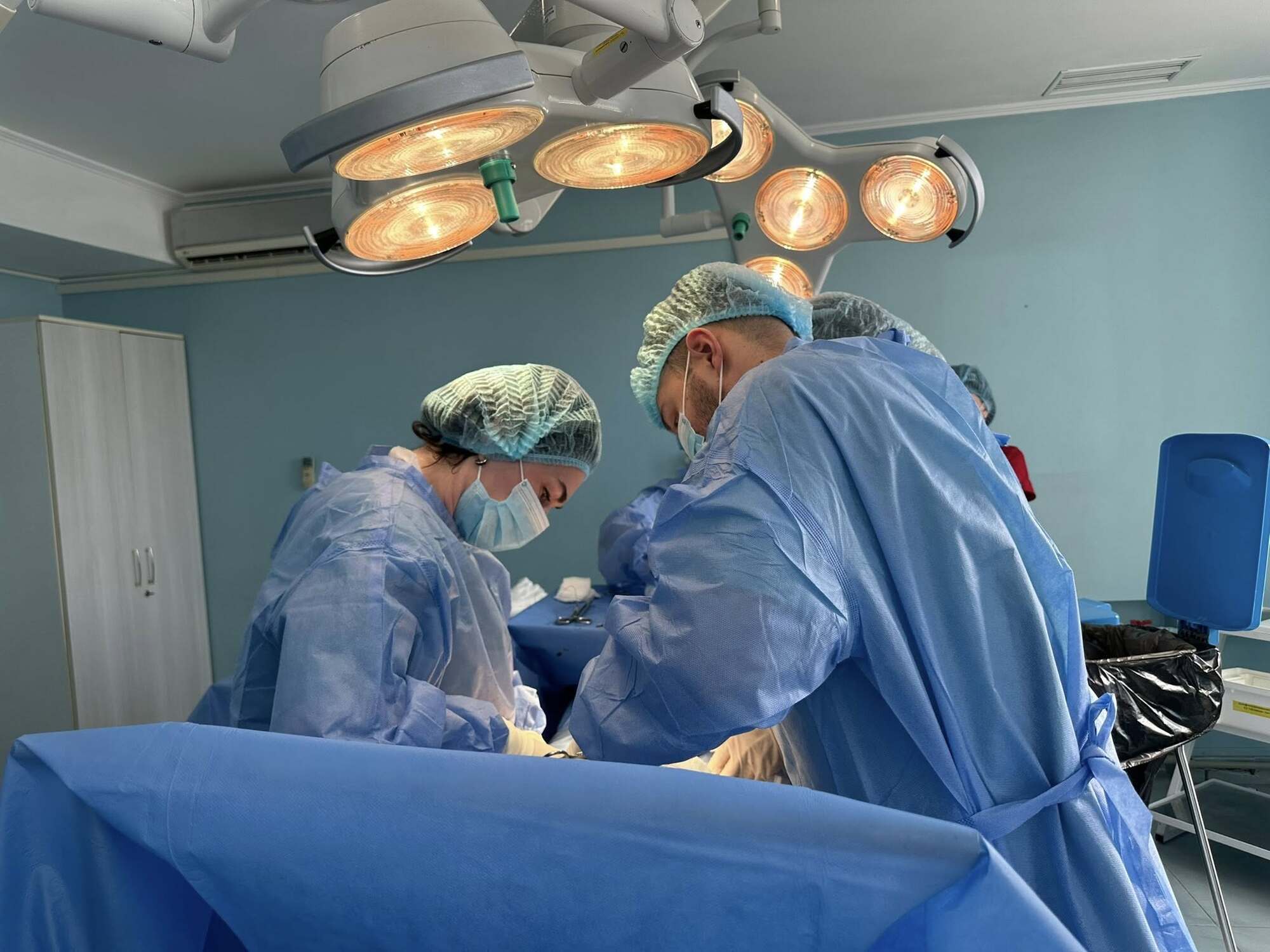 Українка, яка добровільно долучилася до ЗСУ, зустріла на війні своє кохання і стала мамою у 52 роки: мережу зворушила історія. Фото