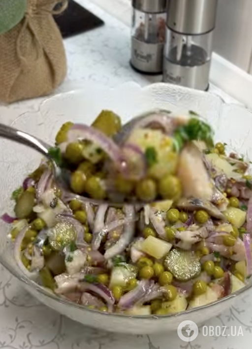 Полезный салат из сельди на каждый день: делимся элементарным рецептом