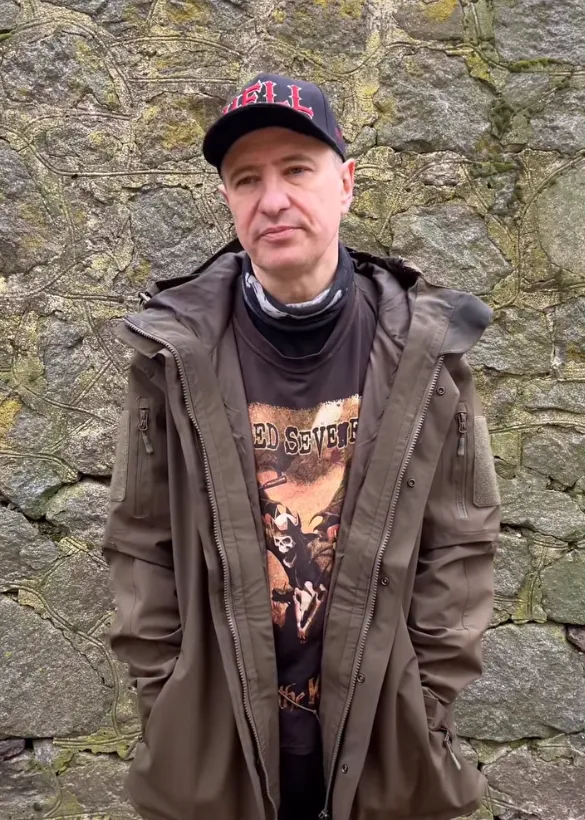 Зраду видало одне СМС: "Мурік" із гурту Green Grey ошелешив історією, як 7 років мав коханку та став ворогом власному сину