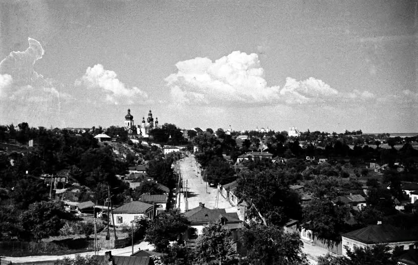 Послевоенный Чернигов: в сети показали архивное фото с высоты