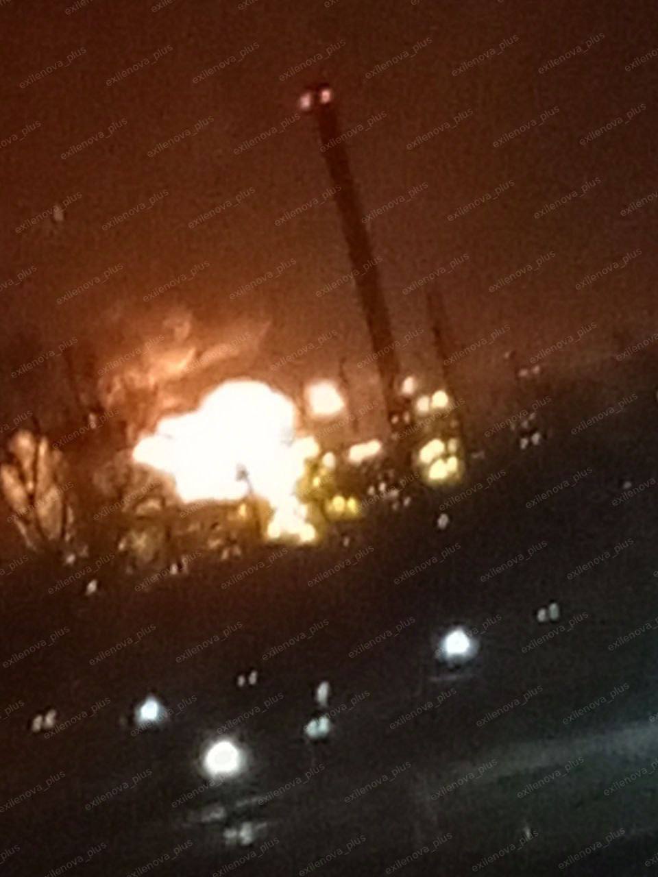 Саратов был под атакой БПЛА: есть попадание по НПЗ, вспыхнул пожар. Фото и видео