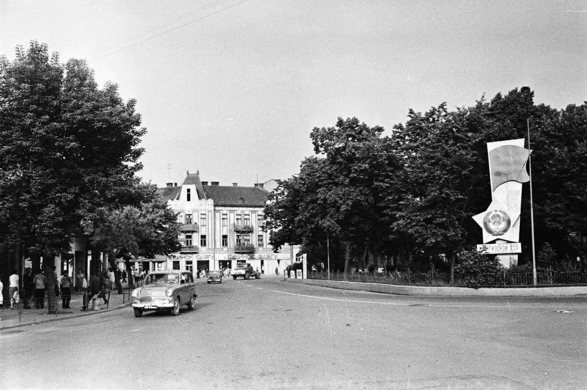 Ужгород в 70-х: в сети показали атмосферные фото