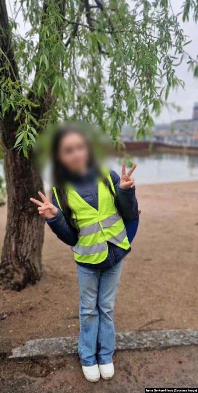 Не хотели травмировать девочку из России: появились новые детали скандала в школе Финляндии, где 11-летнюю украинку заставили петь "Калинку"