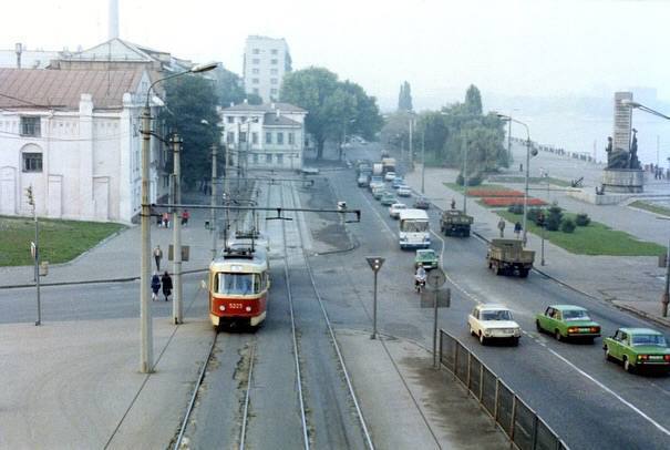 Приехал ради киевских трамваев: транспорт и столица в 1985 году на фотографиях иностранца