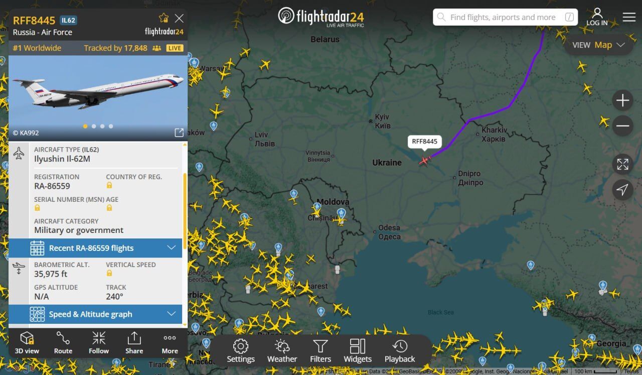 Над Полтавщиною "засвітився" російський військовий літак: що сталося