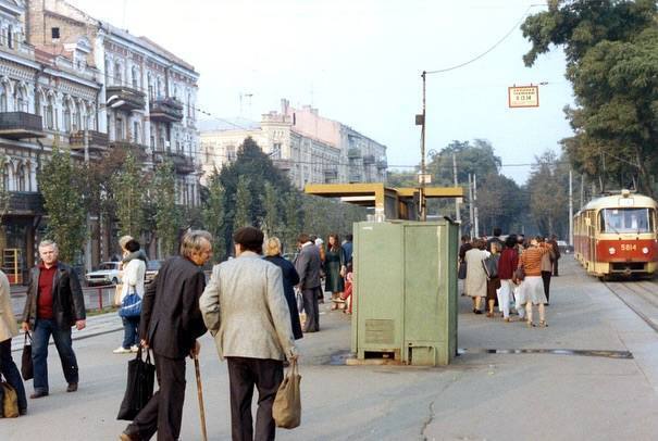 Приехал ради киевских трамваев: транспорт и столица в 1985 году на фотографиях иностранца