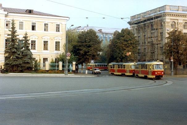 Приехал ради киевских трамваев: транспорт и столица в 1985 году на фотографиях иностранца