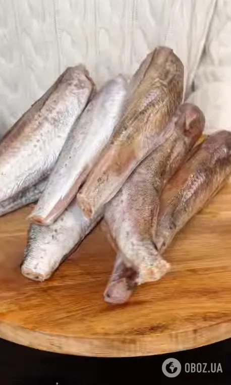 Как вкусно приготовить минтай с овощами: рыба сохранит всю свою пользу