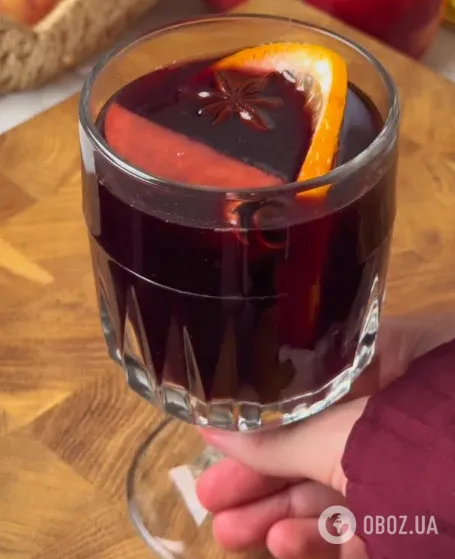 Як приготувати домашній глінтвейн без алкоголю: рецепт зігріваючого осіннього напою