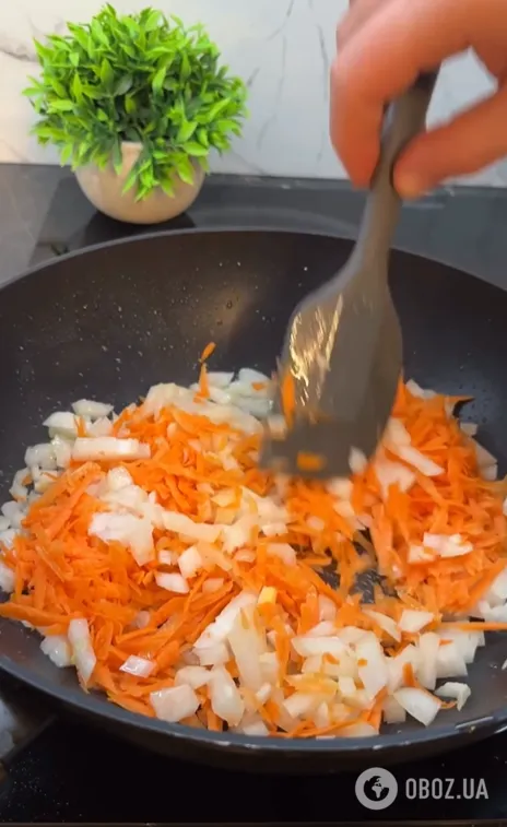 До пюре, гречки або рису: як приготувати смачний гуляш з курячого філе на вечерю