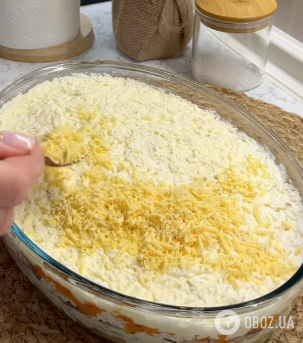 Салат "Мімоза" по-новому для новорічного столу: ділимося рецептом смачної страви