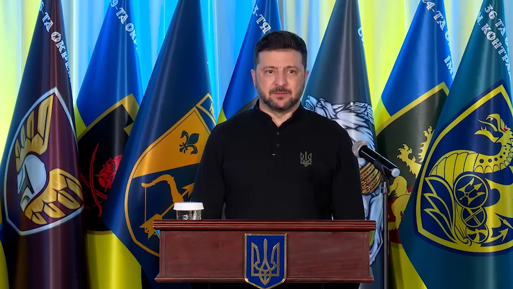 Зеленский прибыл с визитом в Херсон и провел совещание: названы ключевые вопросы. Фото и видео