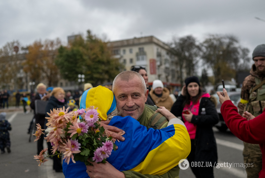 Три года стойкости: как Херсон освобождали от российских оккупантов. Исторические фото и видео