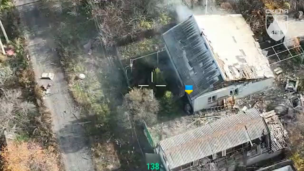 Українські штурмові групи проводять зачистку вулиць у Покровську: з'явились кадри операції. Відео