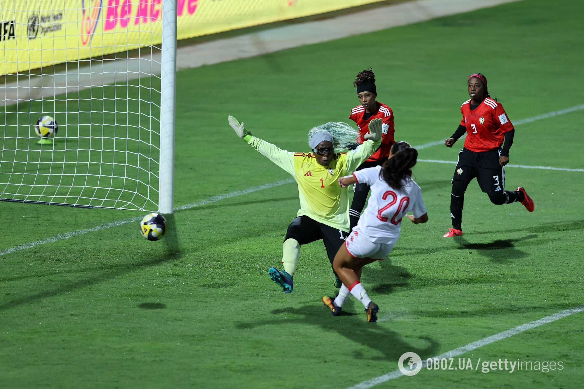 Футбольные матчи на турнире ФИФА завершились со счетом 0:16, 0:16 и 0:7. Видео