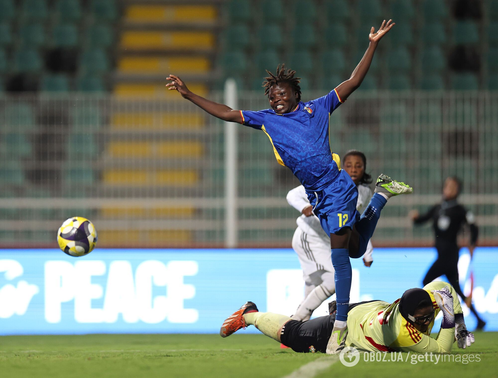 Футбольные матчи на турнире ФИФА завершились со счетом 0:16, 0:16 и 0:7. Видео