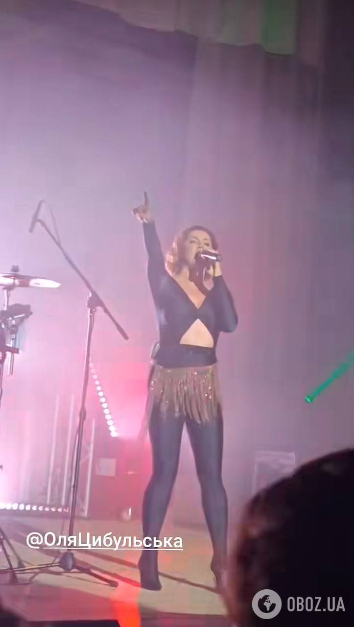 "Для кого-то ты всегда жирная": Ольгу Цибульскую захейтили из-за обтягивающего концертного костюма