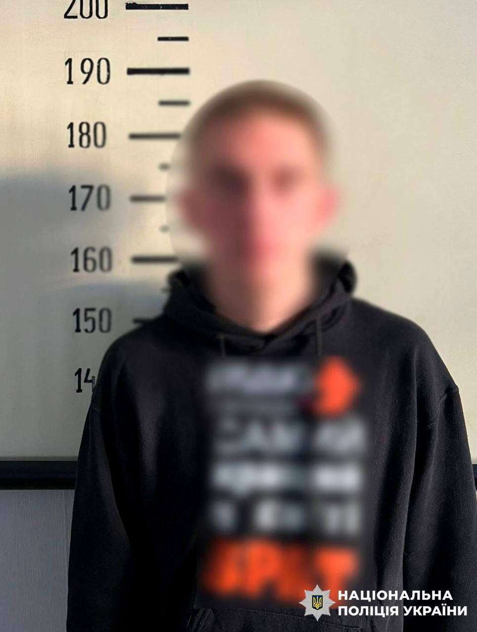 В Киеве двое парней едва не убили соседа из-за якобы громкой музыки. Подробности и фото