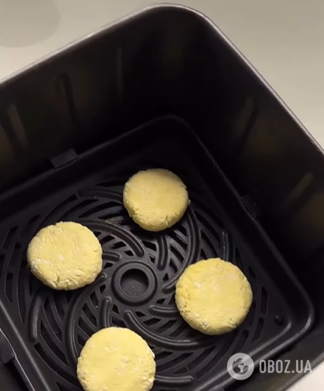 Ленивые сырники, которые не навредят фигуре: рецепт, с которым справятся все