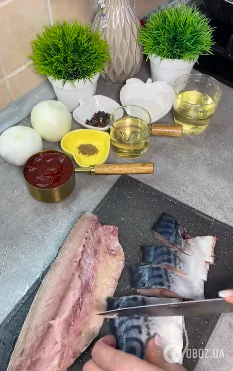 Самая вкусная скумбрия в томатном маринаде: делимся пошаговым рецептом