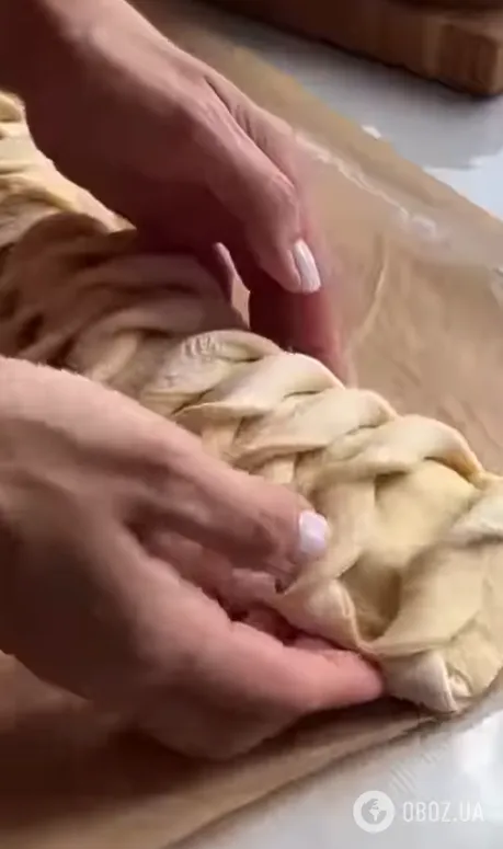 Лінивий пиріг з листкового тіста для ситного обіду: готується за лічені хвилини