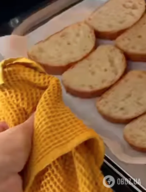 Бутерброди зі шпротами по-новому для новорічного столу: розповідаємо, що додати для яскравого смаку