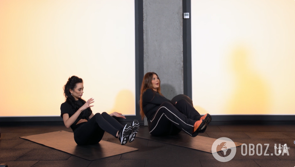 Солистка группы KAZKA, которая весила 135 кг, показала результаты работы в спортзале и объяснила, что мешает ей худеть