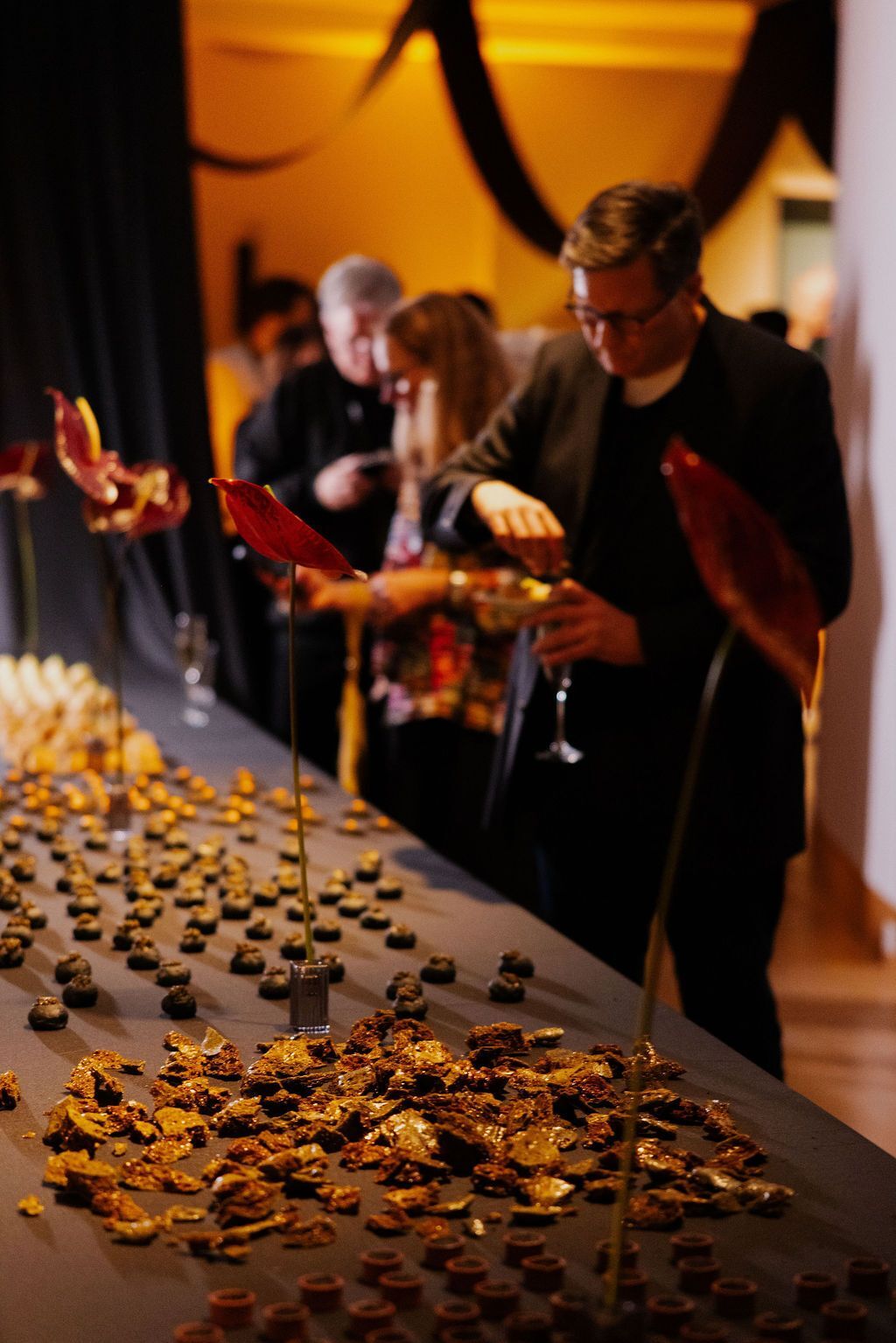 Украинский музей в Нью-Йорке представил выставку "Черный квадрат", вдохновленную наследием Малевича