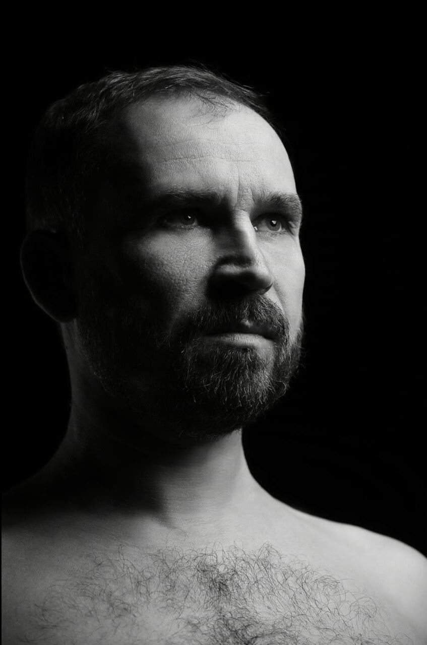 "Разговаривать на русском – это показатель уровня интеллекта". Режиссер Держипильский – о мистике "Довбуша", проклятии гуцулов и родственниках в оккупации