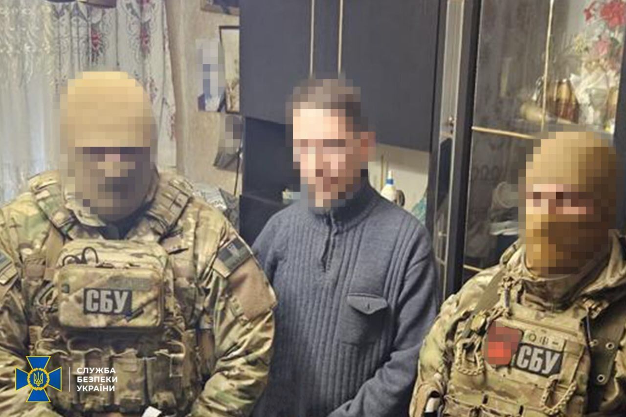 Прикрывался инвалидностью: СБУ задержала агента ФСБ, который корректировал атаки РФ по Днепропетровской области. Фото