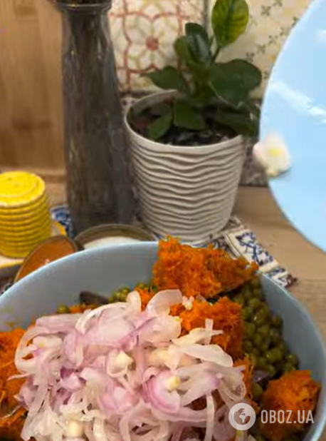 Який смачний салат приготувати з курячою печінкою: заправляється майонезом