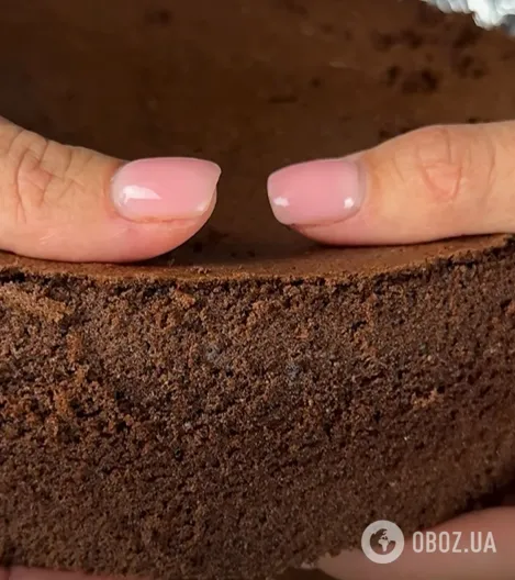 Ідеальний бісквіт, який точно не опаде: ділимось точними пропорціями для тіста