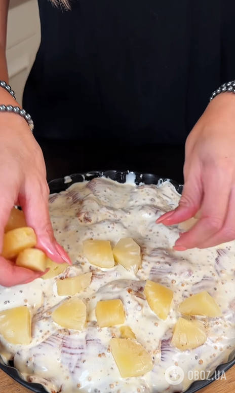 Соковита курка з яблуками та ананасами: ділимось секретами приготування ідеального м'яса