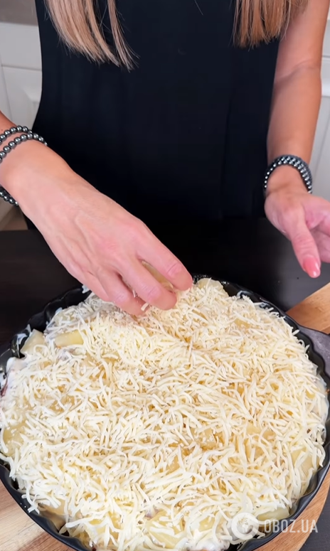 Соковита курка з яблуками та ананасами: ділимось секретами приготування ідеального м'яса