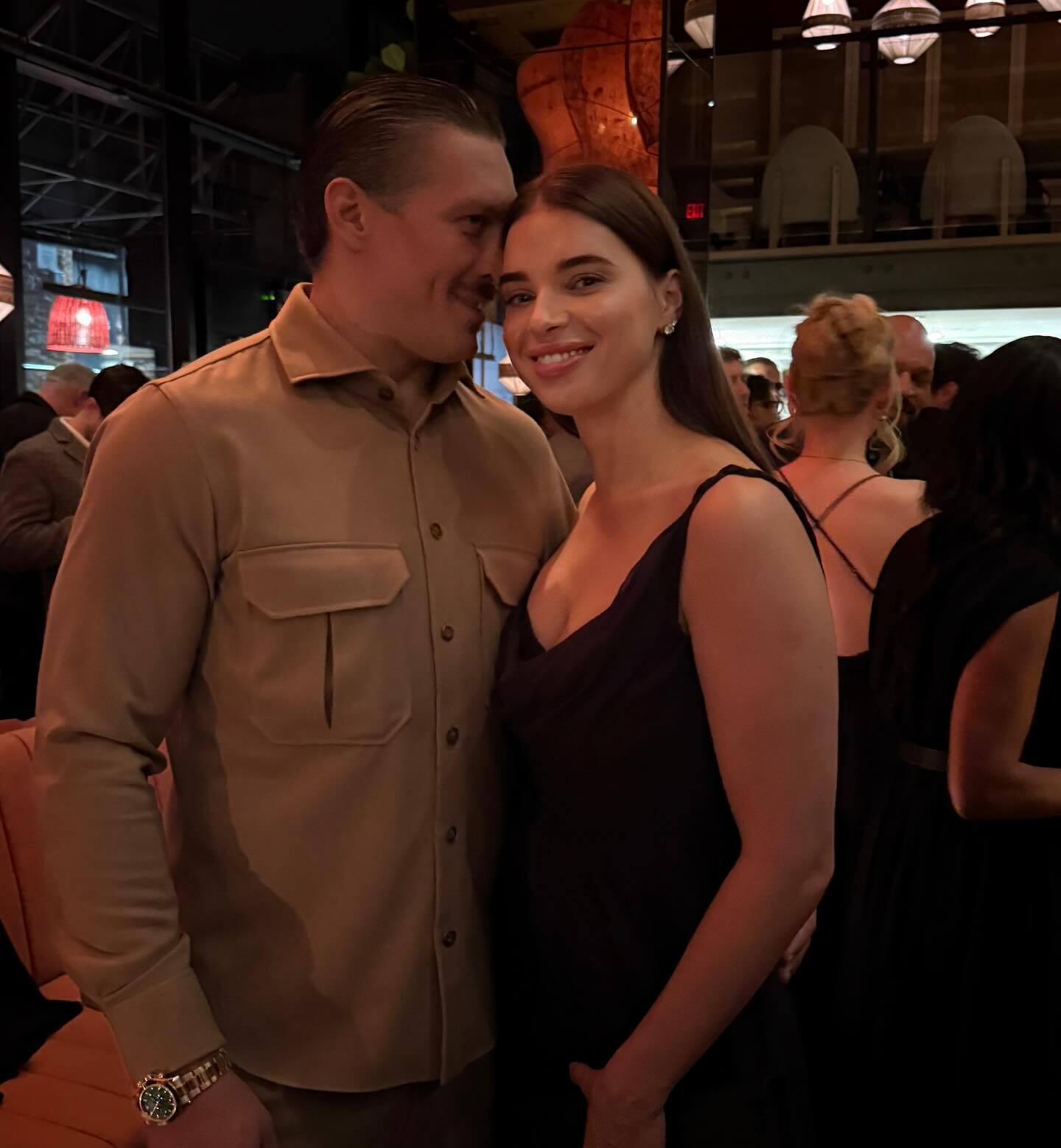 Тема касается полиции. Жена Усика будет защищать диссертацию на степень доктора философии