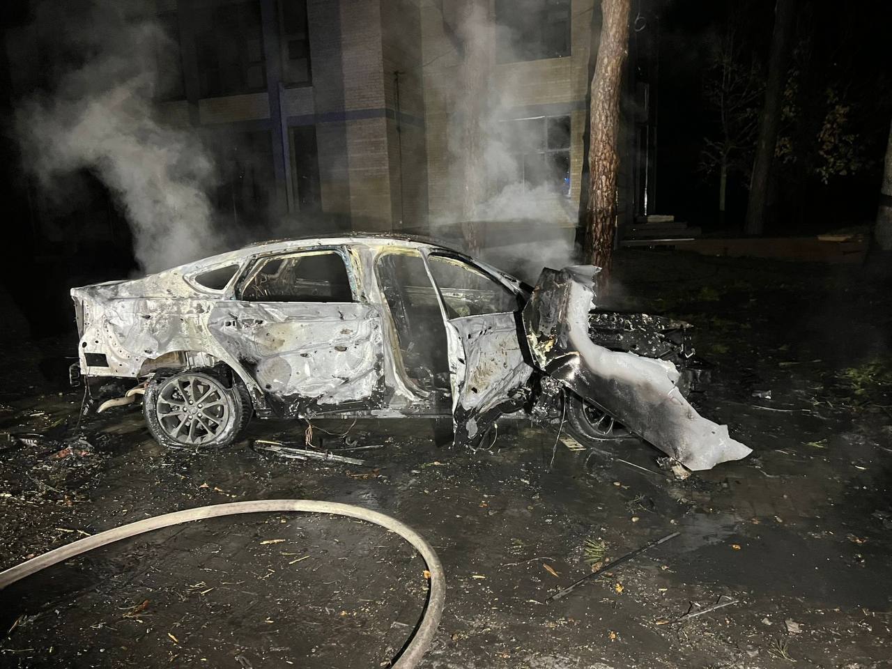 Оккупанты атаковали Киевскую область: пострадали шесть человек, среди них – ребенок. Фото