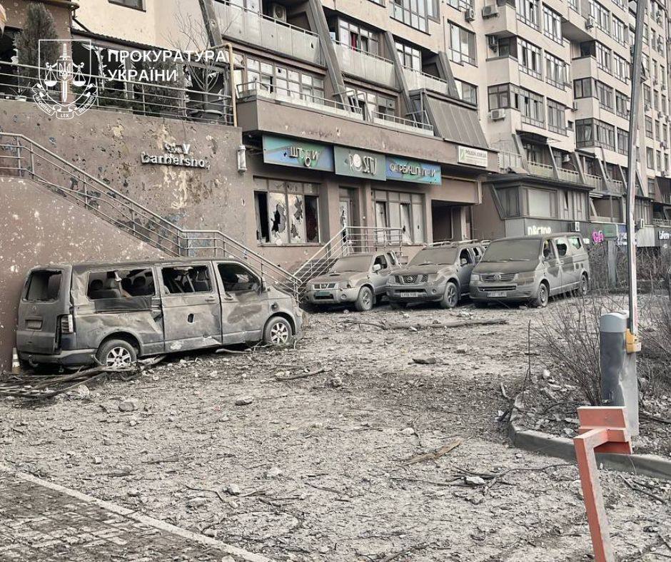 Россия атаковала Киев "Шахедами" и "Кинжалами": есть жертвы, пострадали десятки людей. Фото