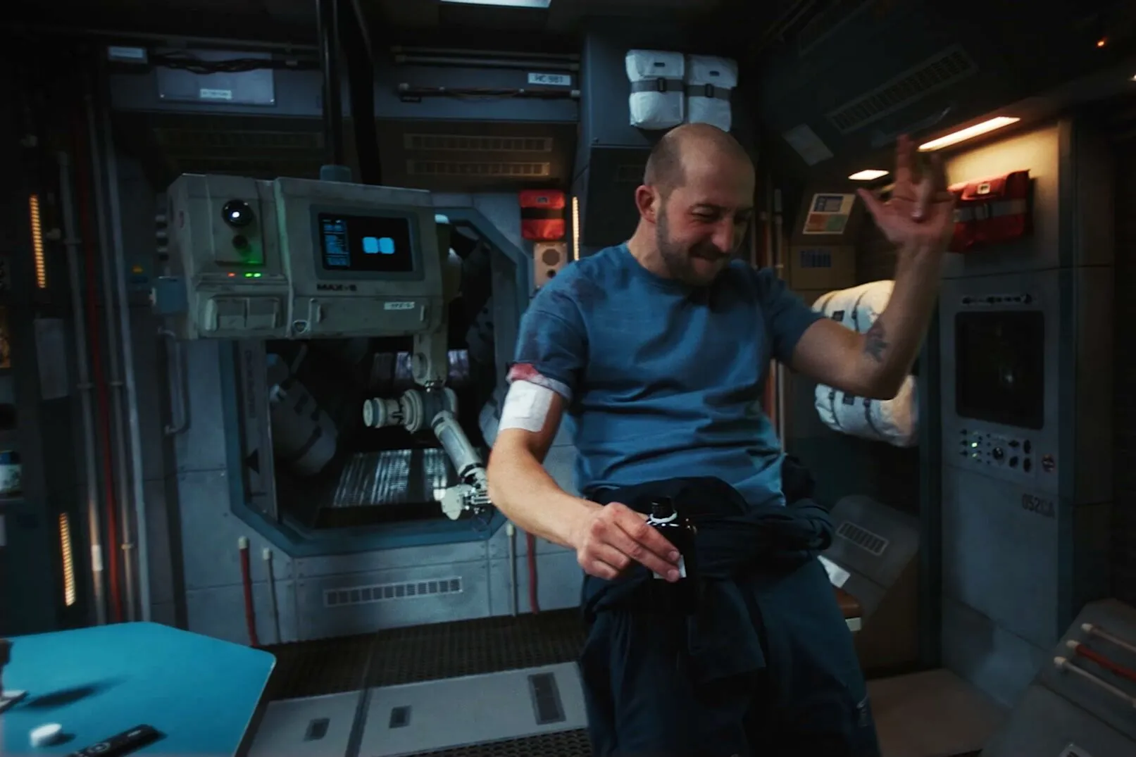 "Мій перший кулемет був радянський, зовсім не сексі". Володимир Кравчук – про будні війни, казки сину з передової і перевірені способи псувати ворогу нерви